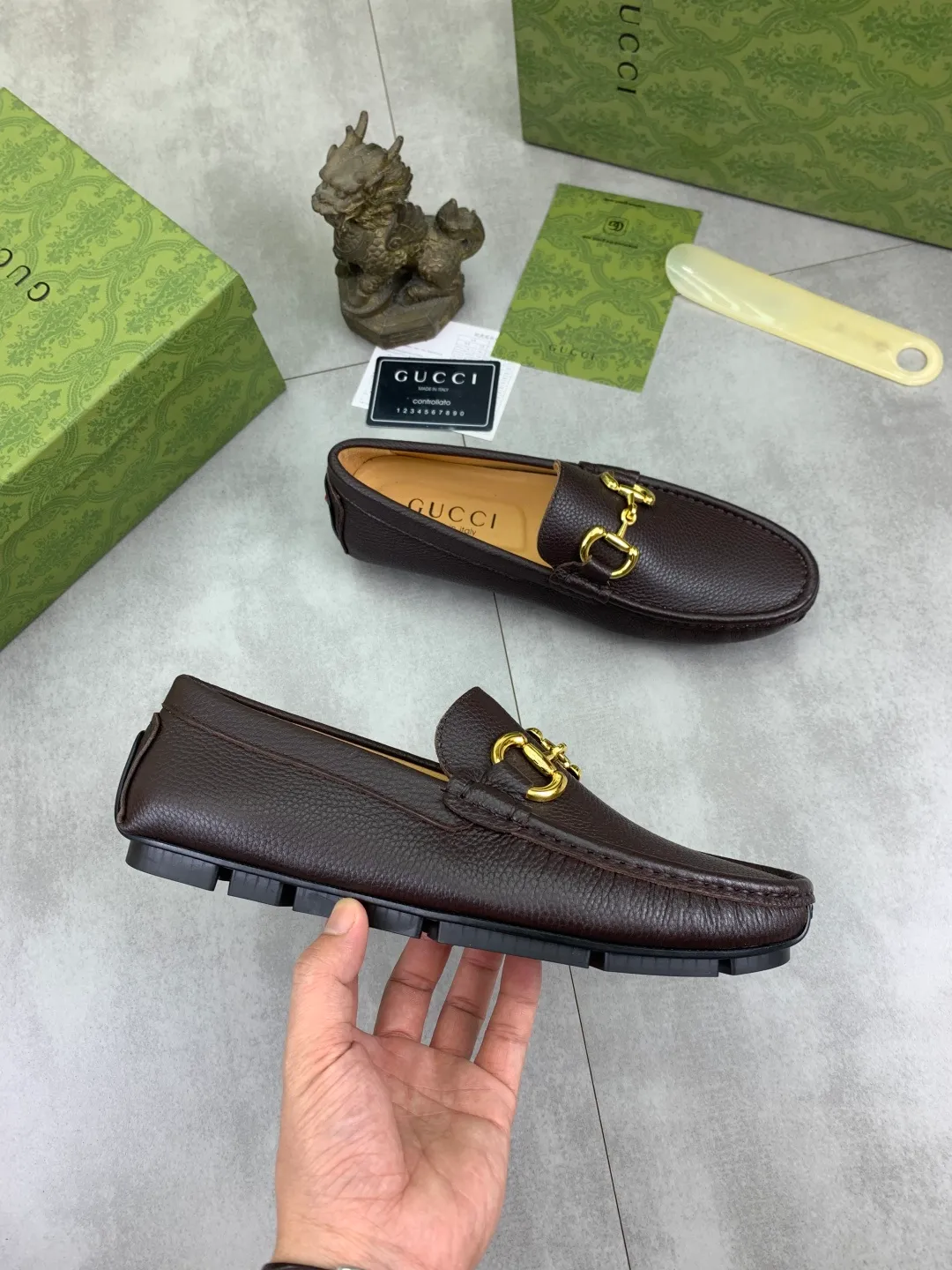 Men's men's shoes💰P360💰[New style]🆘[GUCCI] New classic beanie shoes; Hong Kong original top quality, exquisite craftsmanship, top quality💪🏼High-end boutique men's beanie shoes, British fashion style 🎈The upper is made of Italian imported calfskin🔥, comfortable and breathable, fully imported soft pigskin lining, lazy slip-on Loaf style This fabric is made of 🇮🇹🎈, which is suitable for drivers to drive, and the original non-slip and wear-resistant rubber outsole 🎈Number of codes: 38-45 Multi-color 🉑️ to choose from